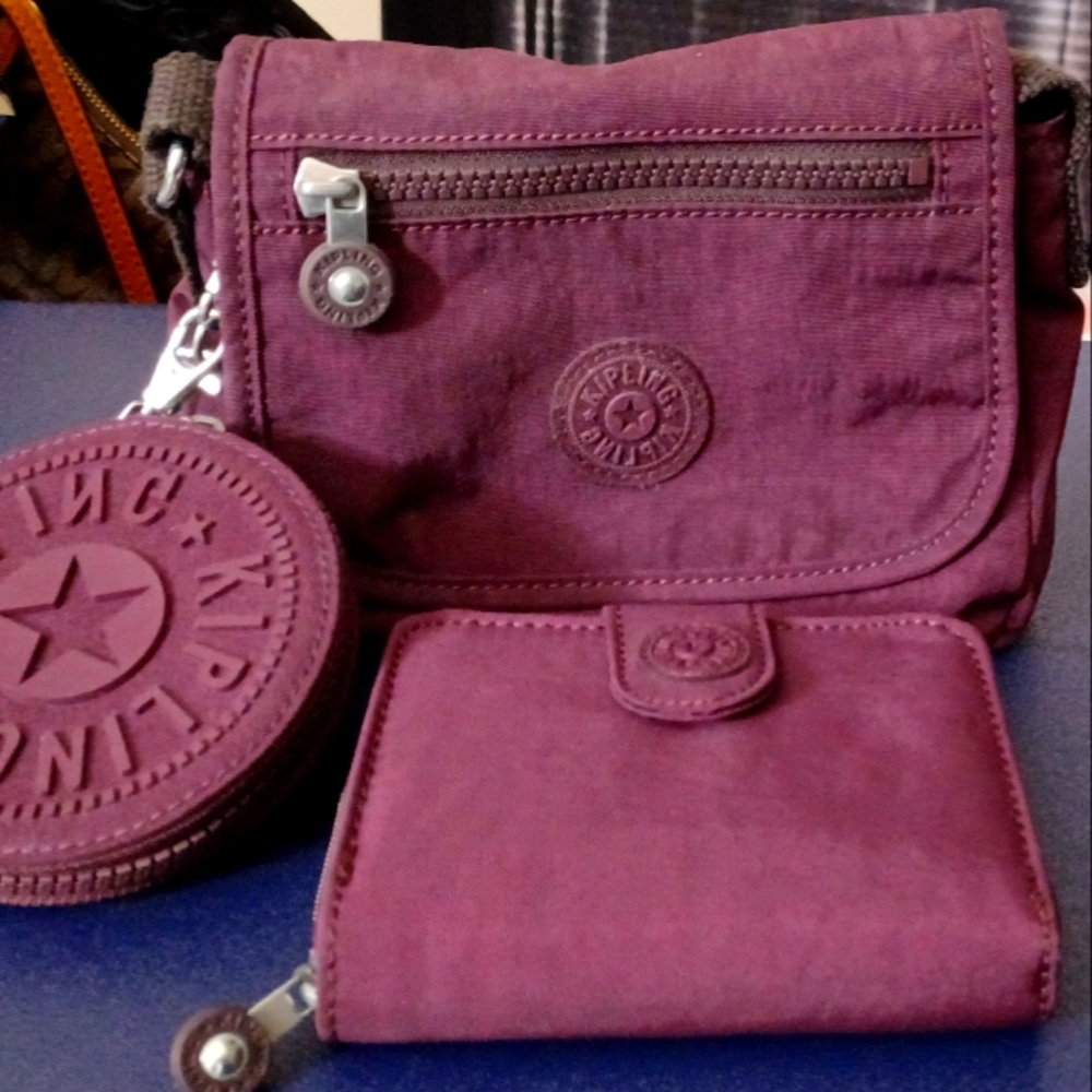 Kipling crossbody